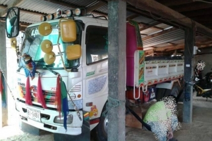 ***ขายแล้วครับขอบคุณ Truck2hand ขาย6ล้อดั้มสวยๆ HINO MEGA FC4JEPA JO5C 150HP EURO2 ปี47 เครื่องเดิมเกียร์เดิม JO5C 150แรง แน่นๆ แรงๆ ไม่มีเยิ้ม ช่วงล่างเดิมใหญ่คัสซีสวยเดิมๆไม่มีผุ กระบะดั้มเหล็ก5ตันยิงหน้า3.70ม.สภาพสวยพื้นดีข้างสวย หัวเก๋งเดิมๆ สวยๆภายใน ***ขายแล้วครับขอบคุณ Truck2hand ขาย6ล้อดั้มสวยๆ HINO MEGA FC4JEPA JO5C 150HP EURO2 ปี47 เครื่องเดิมเกียร์เดิม JO5C 150แรง แน่นๆ แรงๆ ไม่มีเยิ้ม ช่วงล่างเดิมใหญ่คัสซีสวยเดิมๆไม่มีผุ กระบะดั้มเหล็ก5ตันยิงหน้า3.70ม.สภาพสวยพื้นดีข้างสวย หัวเก๋งเดิมๆ สวยๆภายใน