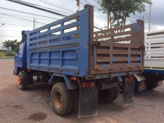 ขายISUZU NPR 115แรงแท้ (ดั๊ม)เกียรสั้น มี SLOW กลาง คานท้าย F ยางดี ครัทซีสวยๆแห้งๆ ขาย 430,000 บาท