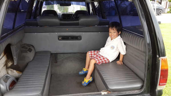 รถแวน รถครอบครัว เครื่องดีวิ่งชิวๆ ลดราคาสุดท้าย 49,000 บาท รถแวน รถครอบครัว เครื่องดีวิ่งชิวๆ ลดราคาสุดท้าย 49,000 บาท