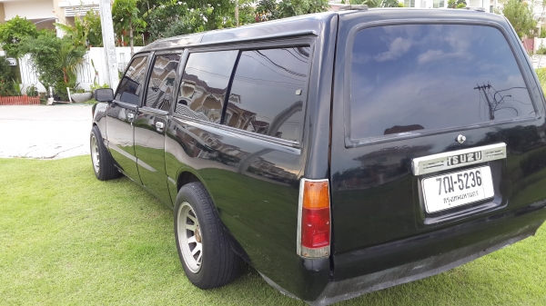 รถแวน รถครอบครัว เครื่องดีวิ่งชิวๆ ลดราคาสุดท้าย 49,000 บาท รถแวน รถครอบครัว เครื่องดีวิ่งชิวๆ ลดราคาสุดท้าย 49,000 บาท