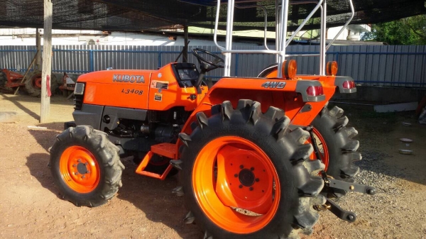 ปัญญาแทรคเตอร์มาแล้ว...จัดมาให้ครับ คูโบต้า L3408 ตัวเปล่า