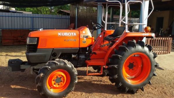 ปัญญาแทรคเตอร์มาแล้ว...จัดมาให้ครับ คูโบต้า L3408 ตัวเปล่า