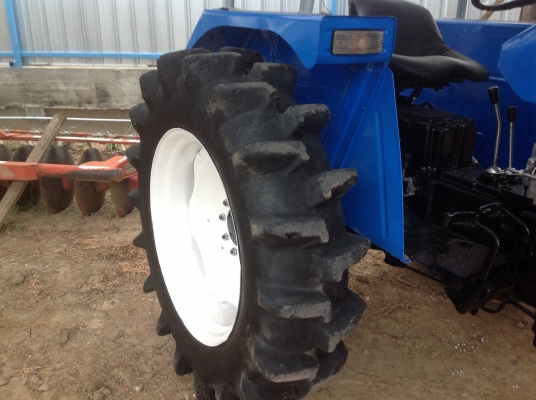 ปัญญาแทรคเตอร์มาแล้ว...จัดมาให้ครับ แชมป์ 384 SLX พร้อมผาน6X22 จัดส่ง อ.บางระจัน จ.สิงห์บุรี