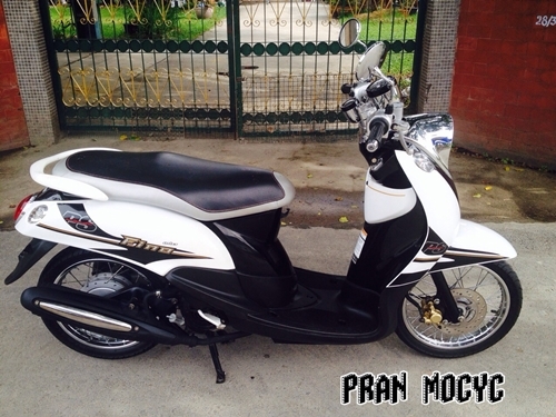 ขายfino ลายps สีขาวดำ ปี2556 ไมล์9000โล ขายfino ลายps สีขาวดำ ปี2556 ไมล์9000โล