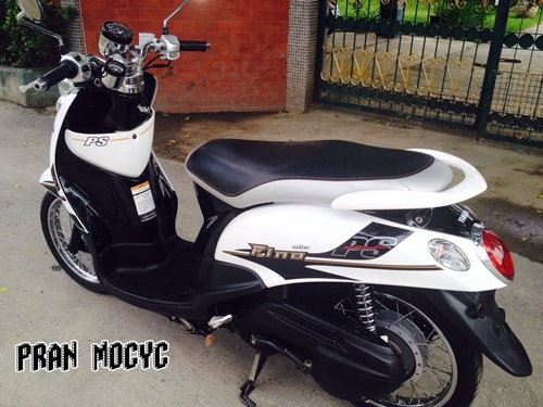 ขายfino ลายps สีขาวดำ ปี2556 ไมล์9000โล ขายfino ลายps สีขาวดำ ปี2556 ไมล์9000โล