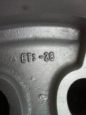 ขายล้อหยดน้ำ 16 พร้อมยาง mud สวย โหด ขายล้อหยดน้ำ 16 พร้อมยาง mud สวย โหด