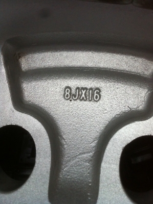 ขายล้อหยดน้ำ 16 พร้อมยาง mud สวย โหด ขายล้อหยดน้ำ 16 พร้อมยาง mud สวย โหด