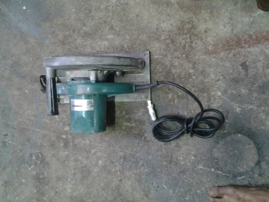 ขาย !! เลื่อย9"มากีต้ารุ่น5900b.ของแท้ ทุ่นเดิม เสียงนิ่ม พร้อมใช้งาน