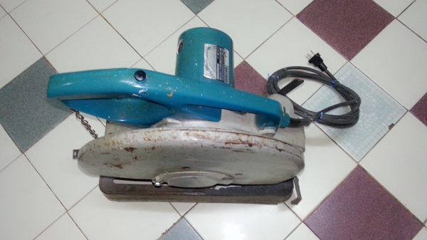 ขายไฟเบอร์ขนาด14นิ้วยี่ห้อMAKITAรุ่น2414NBของแท้สภาพดีพร้อมใช้งานครับ ขายไฟเบอร์ขนาด14นิ้วยี่ห้อMAKITAรุ่น2414NBของแท้สภาพดีพร้อมใช้งานครับ