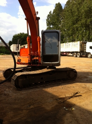 ขายถูก!! HITACHI EX120-2 เก่านอก ไฟฟ้าเต็มบูมอาร์มพิเศษ เก็บรั่วซีมเรียบร้อย(พร้อมทำเล่มทะเบียนเรียบรัอย) 900,000 โทร089-8415606 สุทธิพงษ์