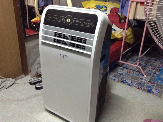 แอร์ตั้งพื้นสภาพใหม่ไม่มีรอยเหลือประกันอีก 10 เดือน 7500 บาท