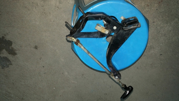 คันเบรคมือนิลสันฟรอนเทีย