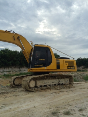 KOMATSU PC200-6 ซีเรียล 96970 ไฟฟ้าครบ เล่มทะเบียน