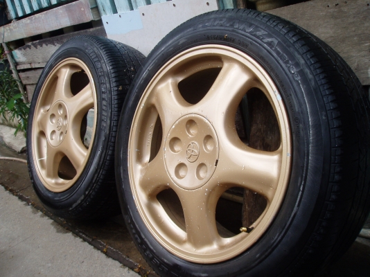 ขายล้อแม็ก 17พร้อมยางมี2วง 4500บาท5รู114X8นิ้ว