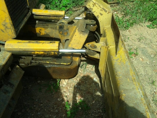 ขาย KOMATSU D21P เกียร์ทอร์ค สนใจโทร081-1994210