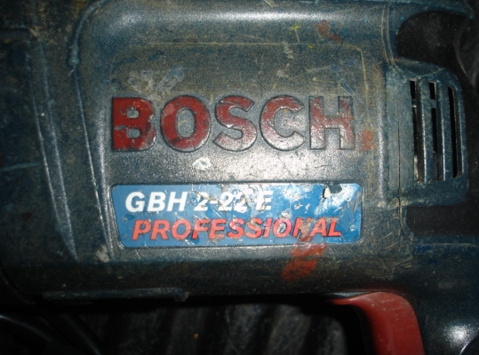 ขายสว่านโรตารี่ BOSCH รุ่น GBH 2-22 E (620w.)