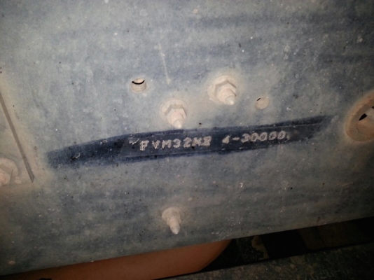 รถอีซูซุ 10 ล้อ ( ไม่ดั้ม )  230 แรงม้า. ปี 48  สนใจติดต่อ  081 - 6079515