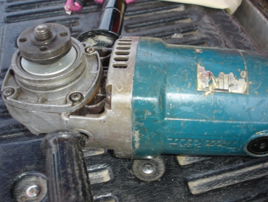 ขายเหมาขายหินเจียรมือ 7 นิ้ว MAKITA 9067