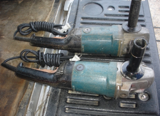 ขายเหมาขายหินเจียรมือ 7 นิ้ว MAKITA 9067