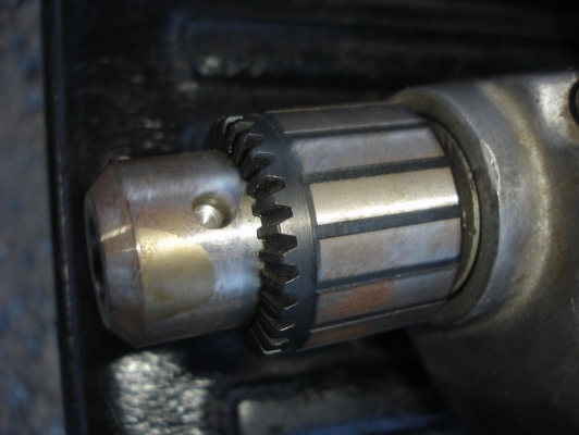 ขายสว่านไฟฟ้า makita 13mm. รุ่น 6013 B (620w.)