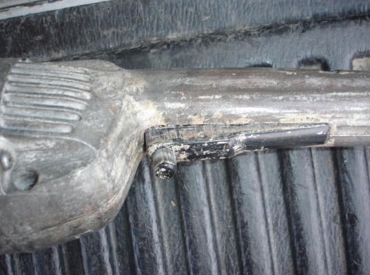 ขายเครื่องเจียรไฟฟ้า ยี่ห้อ makita รุ่น 9617 ขนาด 7" 2000 วัตต์