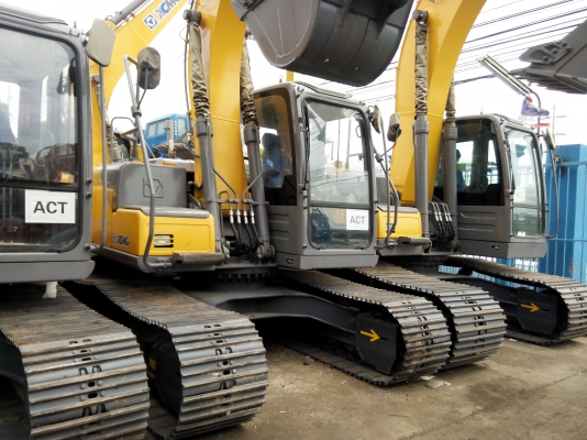 ขายดาวน์รถแบคโฮ XCMG XE200C ขายดาวน์ 730000 ขายดาวน์รถแบคโฮ XCMG XE200C ขายดาวน์ 730000
