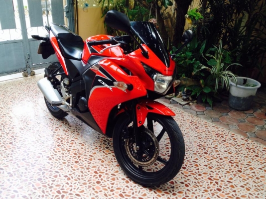 ขาย Honda CBR150i (X-Treme RED) ปี 2012 สภาพพร้อมใช้งาน ขาย Honda CBR150i (X-Treme RED) ปี 2012 สภาพพร้อมใช้งาน