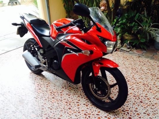 ขาย Honda CBR150i (X-Treme RED) ปี 2012 สภาพพร้อมใช้งาน