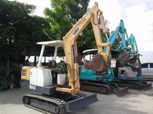 ขายรถ   YANMAR-YB 251-2-UZ    รถเก่านอก พร้องใช้งานราคาถูกเครื่องดีทำงานไว ปั้นแรง เองแน่น ชว่งลางเต็ม รถยังไม่เคยใช้งานในไทย