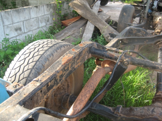 โครงรถ  ม้ากระโดด  พร้อมเครื่อง  ราคา 38,000บาท// 35000