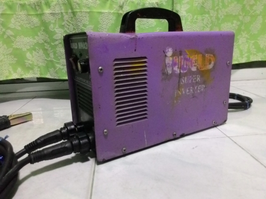 เครื่องเชื่อมระบบอินเวอร์เตอร์ ยี่ห้อ IWELD ขนาด 200A สภาพพร้อมใช้งาน