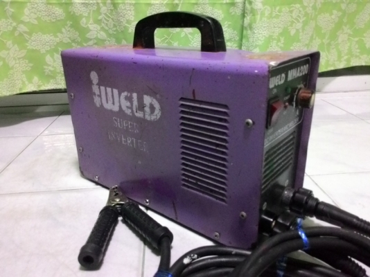 เครื่องเชื่อมระบบอินเวอร์เตอร์ ยี่ห้อ IWELD ขนาด 200A สภาพพร้อมใช้งาน