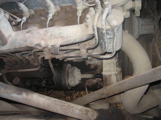 6ล้อ หัวยาว เครื่อง 145 แรง  สโล กลาง  260,000  บาท