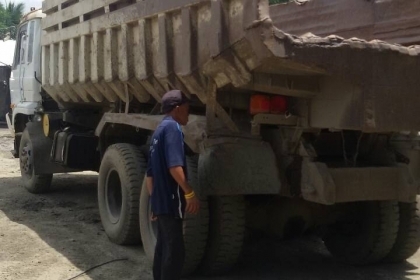 สิบล้อนิสสัน UD สิบล้อนิสสัน UD