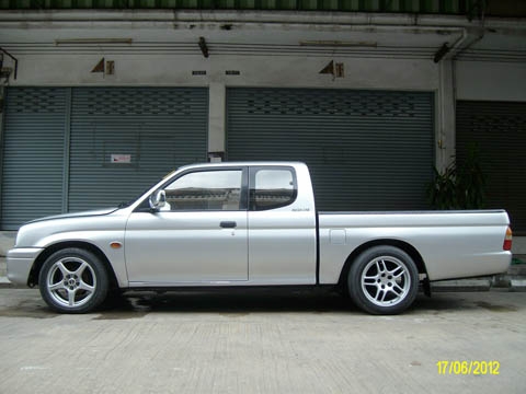 นพพร รถกระบะรับจ้าง มีหลังคา 0939988995  รับขนย้ายของ รับส่งของ ตลอด24ชม บริการ ขนย้าย ที่อยู่อาศัย,ห้องเช่า,หอพัก,คอนโด,อพาร์ทเม้นต์