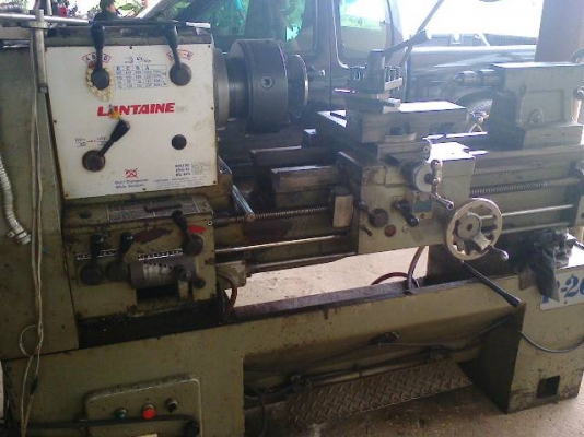 ลดราคาสุด ๆ แท่นกลึง 5 ฟุต รุ่นหนัก 3 เพลา เกียร์บล็อก ฐานเหล็กหล่อ 98,000 สีเดิม ๆ บาง ๆ  ด่วน!!!  รีบใช้เงิน  ราคานี้วันเดียวเท่านั้น