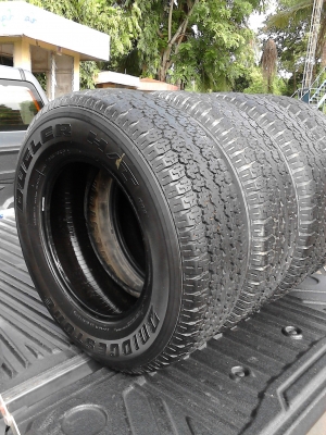 245/70R16 BRIDGE STONE DUELER H/T 840 มีชุด 4 เส้น โทร.081-427-3941 245/70R16 BRIDGE STONE DUELER H/T 840 มีชุด 4 เส้น โทร.081-427-3941