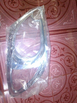 ลดราคาแล้วครับ...ครอบไฟหน้า Toyota Vigo โครเมียม ผลิตจากพลาสติก ABS เกรด A ชุบโครเมียม มีกาว 3M มาให้แล้ว ติดตั้งเองได้ง่ายไม่ยุ่งยาก สินค้าคุณภาพดี ราคาประหยัด 1 ชุดมี 2 ชิ้น ติดแล้วทำให้รถของท่านดูสปอร์ท เหมือนรถแต่งแรง