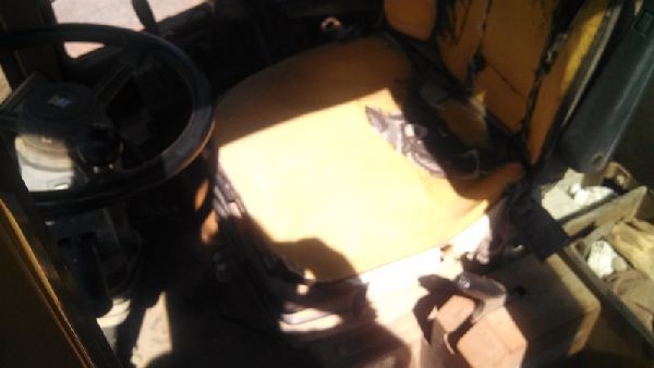 รถตักล้อยางแคต 924F 15.096hrs 1996yr by กุ้ง:TOS:0813062283