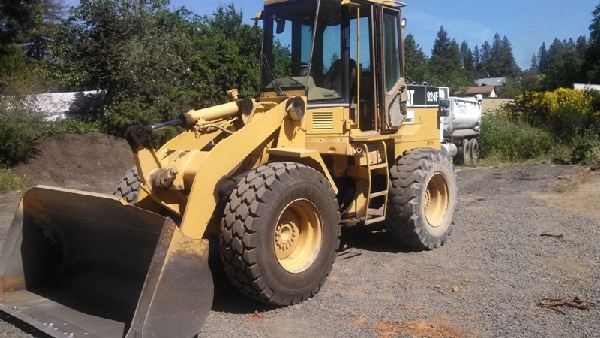 รถตักล้อยางแคต 924F 15.096hrs 1996yr by กุ้ง:TOS:0813062283