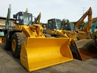 รถตักล้อยาง WA350-3-60083  สภาพสวย นำเข้าจากญี่ปุ่น ถึงไทยแล้ว รถจอดอยู่ที่ C.S. Motor (หลักสี่) โทร.081-373-0559