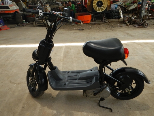 ขายรถมอเตอร์ไซค์ SUZUKI CHOINORI ขายรถมอเตอร์ไซค์ SUZUKI CHOINORI