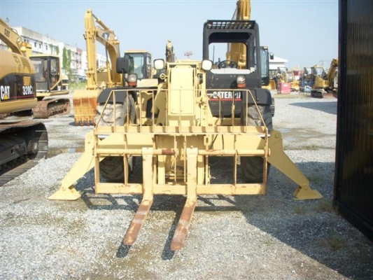 ขายด่วน!! สินค้าดี มีจำนวนจำกัด TELESCOPIC FORKLIFT แบรนด์ CAT