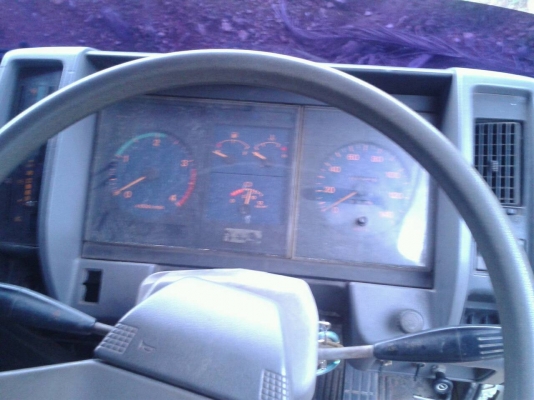 ขายรถ 6 ล้อ HINO FF 3H ช่วงยาวพิเศษ 7.5 เมตร กระจกไฟฟ้า เครื่องดี คัสซี่สวย เดิมบาง ขายรถ 6 ล้อ HINO FF 3H ช่วงยาวพิเศษ 7.5 เมตร กระจกไฟฟ้า เครื่องดี คัสซี่สวย เดิมบาง