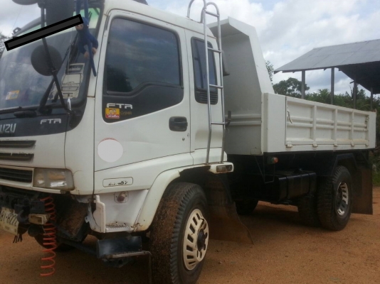 ขายรถอิซูซู เด้กก้า ยูโร่ 2 หกล้อดัมพ์ 200 แรง ปี 50