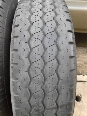 215/70R15 BRIDGESTONE DURAVIS R623 มีชุด 4 เส้น TEL.081-427-3941 215/70R15 BRIDGESTONE DURAVIS R623 มีชุด 4 เส้น TEL.081-427-3941