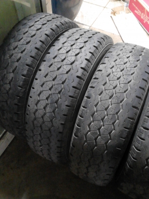 215/70R15 BRIDGESTONE DURAVIS R623 มีชุด 4 เส้น TEL.081-427-3941 215/70R15 BRIDGESTONE DURAVIS R623 มีชุด 4 เส้น TEL.081-427-3941