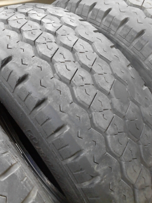 215/70R15 BRIDGESTONE DURAVIS R623 มีชุด 4 เส้น TEL.081-427-3941 215/70R15 BRIDGESTONE DURAVIS R623 มีชุด 4 เส้น TEL.081-427-3941