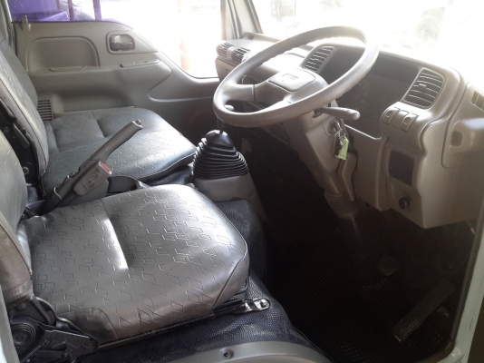 4 ล้อบรรทุก * ไม่ติดเวลา * ISUZU  NKR 100 แรงม้า  *ยาว 3.20 ม.*  รถสวยเดิม+สวยจริง * สภาพรถพร้อมใช้งานครับ * มีเล่มพร้อมโอน