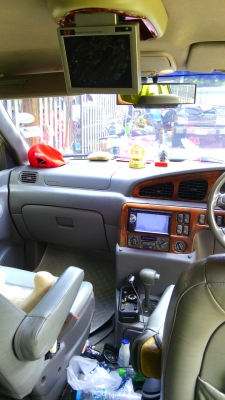 รถครอบครัว กว้างมาก 195000